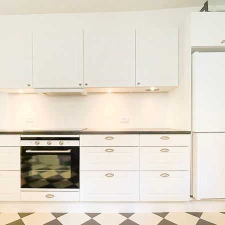 Large Apartment With 4 Bedrooms In Copenhaga Exterior foto